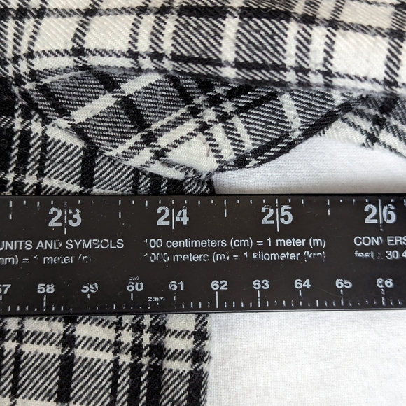 Sex Pistols God Save The Queen B&W Flannel Front Button Shirt w/Fringe - Picture 13 of 13